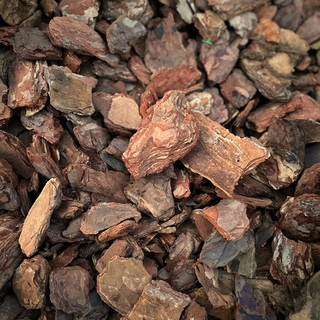 Svensk Pinjebark 10-50 mm          Bulk